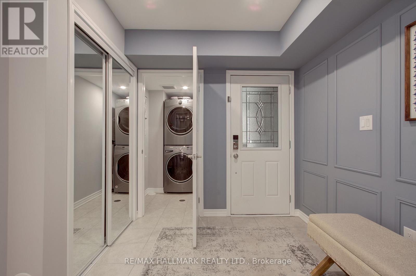 1036 Dragonfly Avenue, Pickering, Ontario  L1X 0E7 - Photo 8 - E12589116