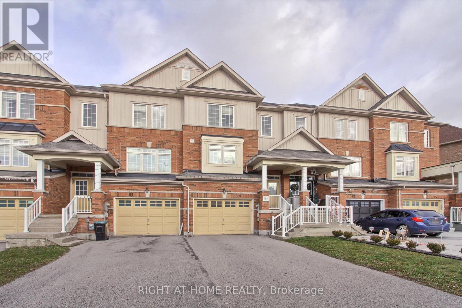 89 MATTHEWSON AVENUE, Bradford West Gwillimbury, Ontario