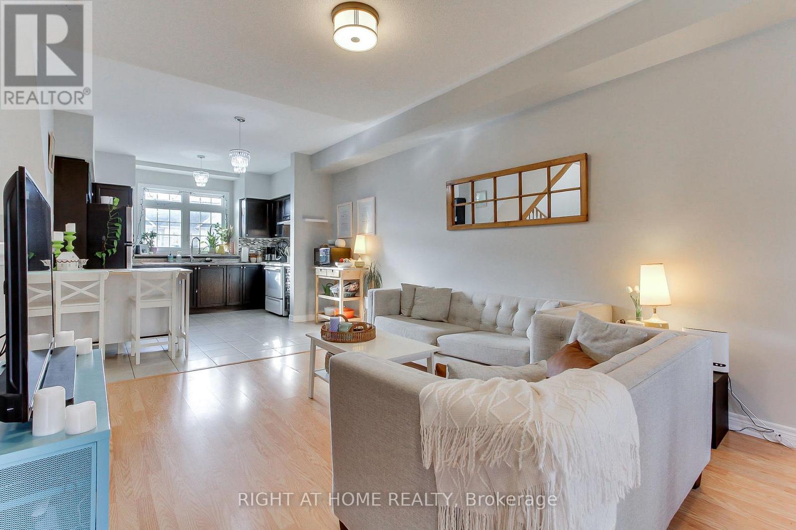 89 Matthewson Avenue, Bradford West Gwillimbury, Ontario  L3Z 0N8 - Photo 15 - N12589130