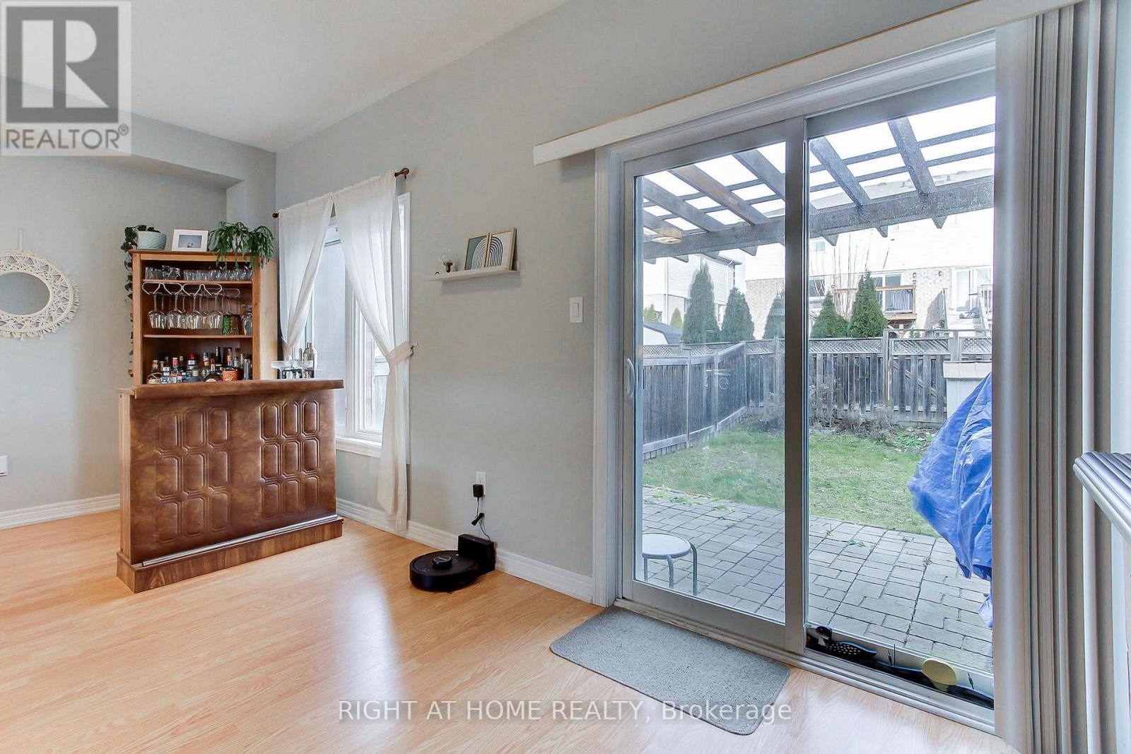 89 Matthewson Avenue, Bradford West Gwillimbury, Ontario  L3Z 0N8 - Photo 18 - N12589130