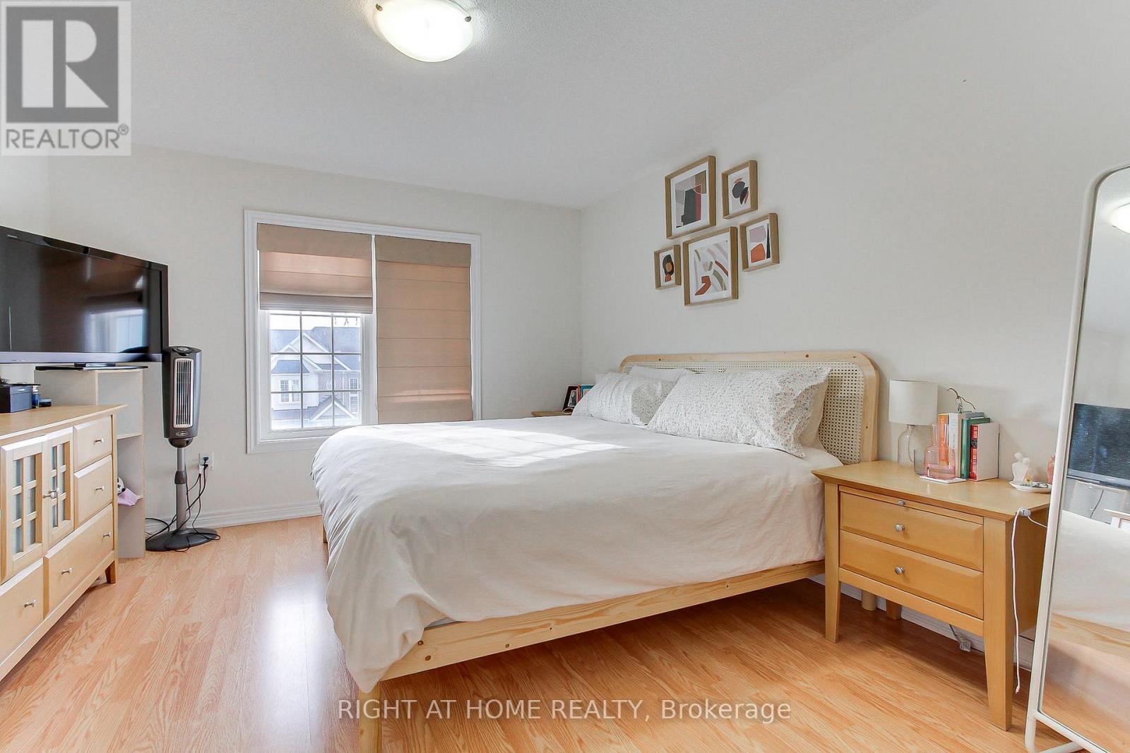 89 Matthewson Avenue, Bradford West Gwillimbury, Ontario  L3Z 0N8 - Photo 22 - N12589130