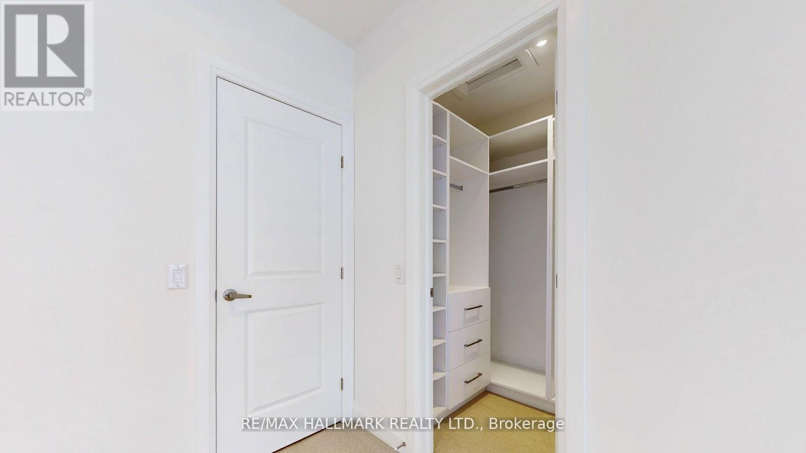 523 Carrville Road, Richmond Hill, Ontario  L4C 1C2 - Photo 18 - N12589140