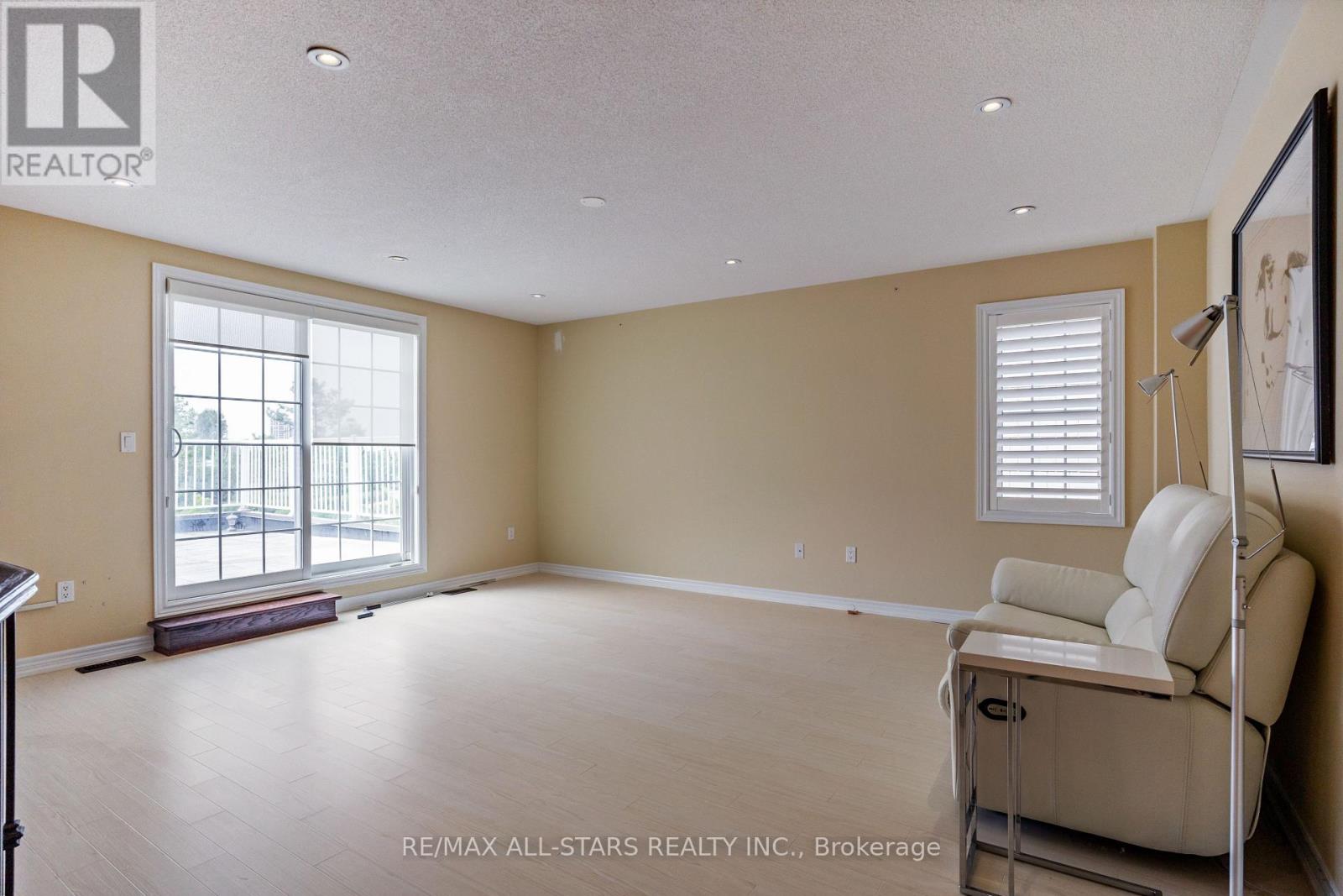 114 Lakeside Vista Way, Markham, Ontario  L6E 0B6 - Photo 20 - N12589144