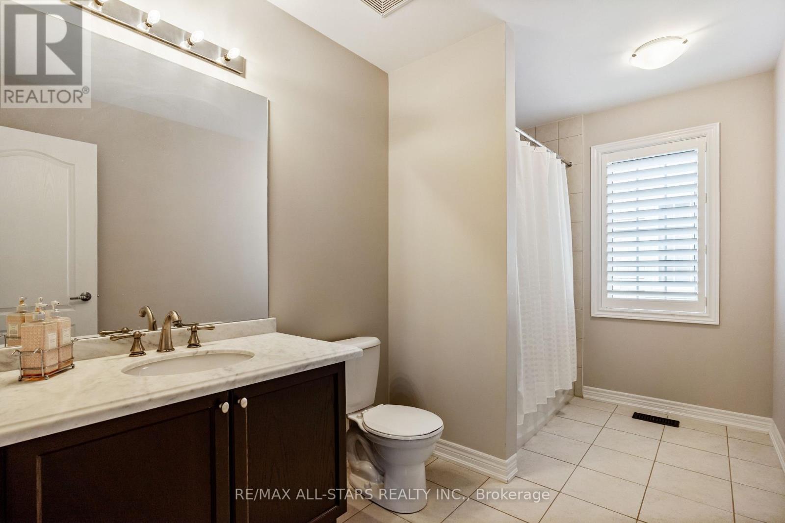 114 Lakeside Vista Way, Markham, Ontario  L6E 0B6 - Photo 24 - N12589144