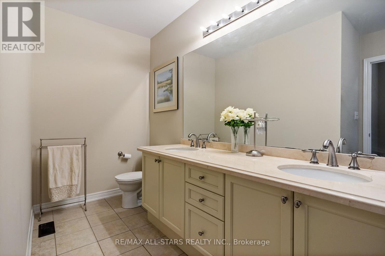 114 Lakeside Vista Way, Markham, Ontario  L6E 0B6 - Photo 28 - N12589144