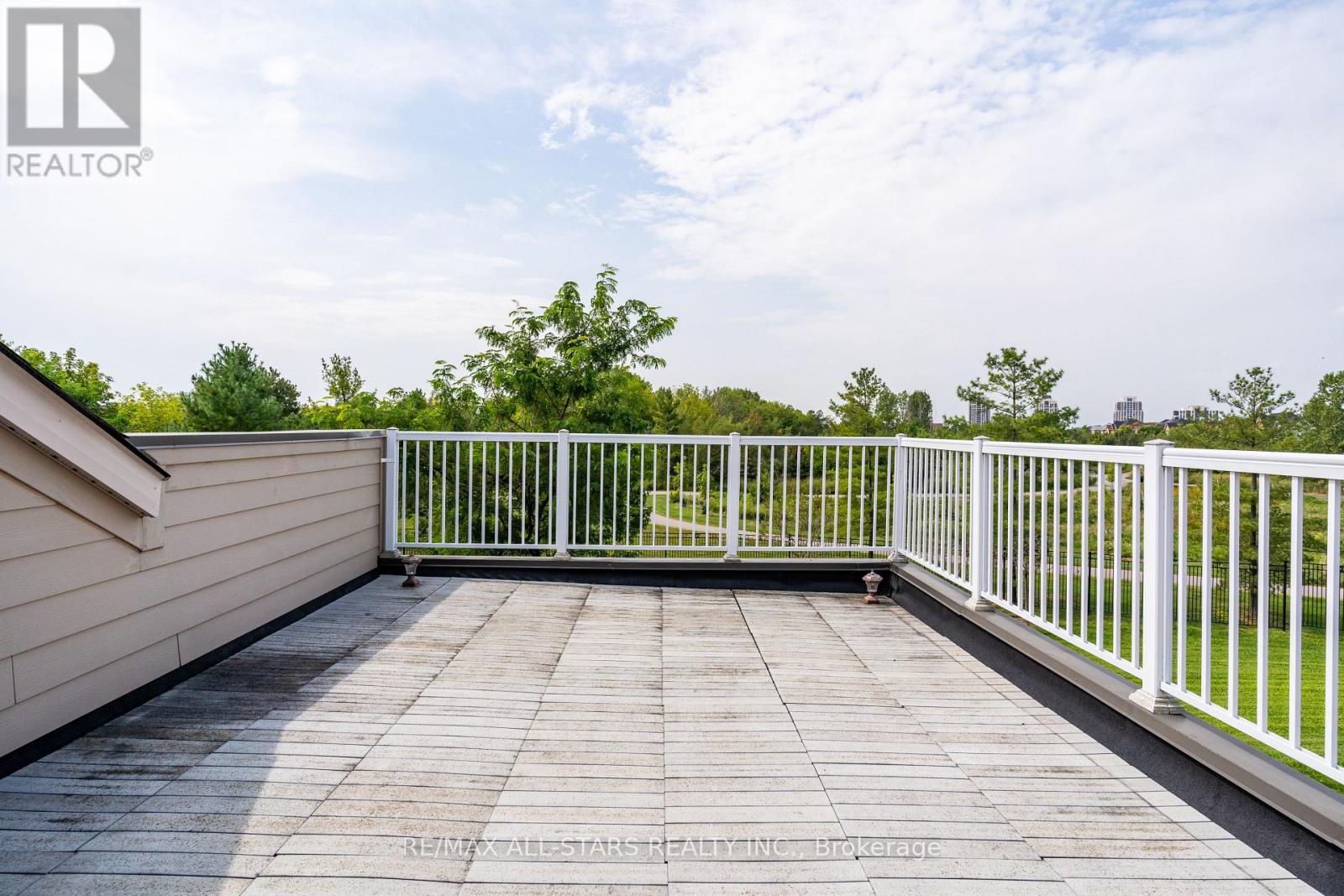 114 Lakeside Vista Way, Markham, Ontario  L6E 0B6 - Photo 29 - N12589144