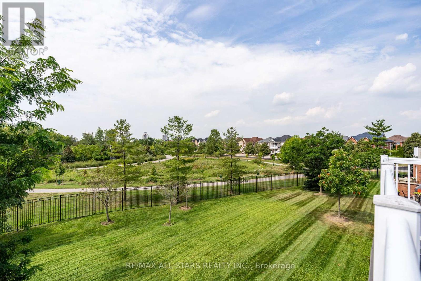 114 Lakeside Vista Way, Markham, Ontario  L6E 0B6 - Photo 37 - N12589144