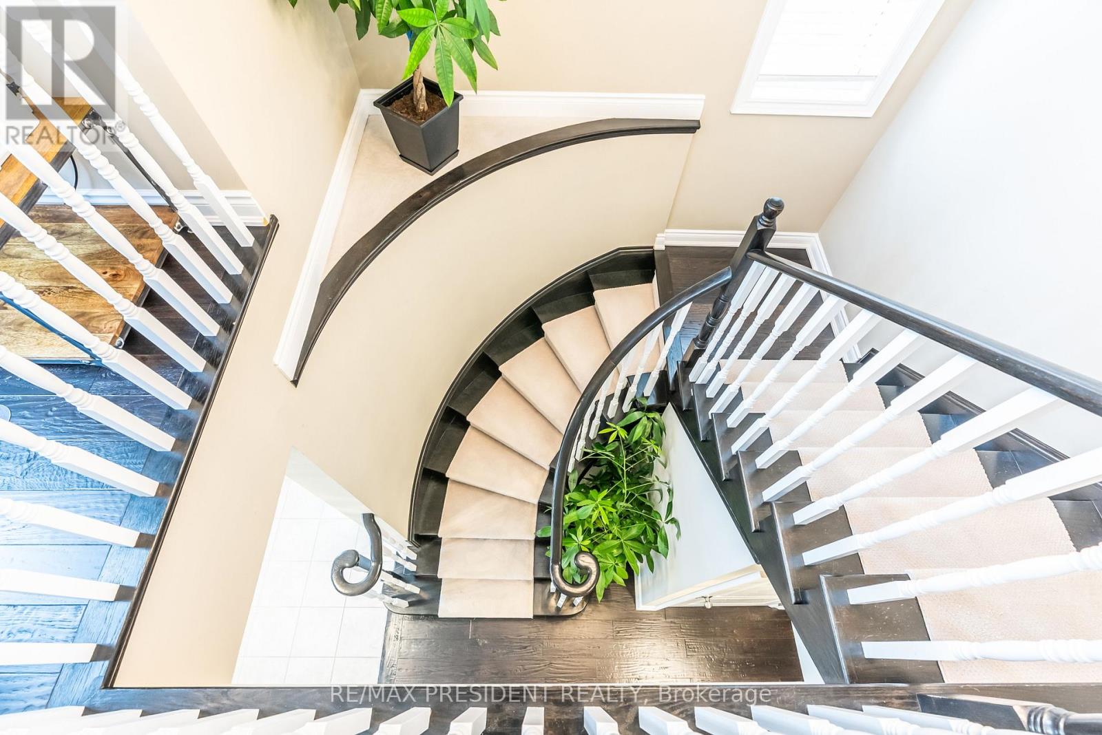 166 Elbern Markell Drive, Brampton, Ontario  L6X 2Z9 - Photo 22 - W12589096