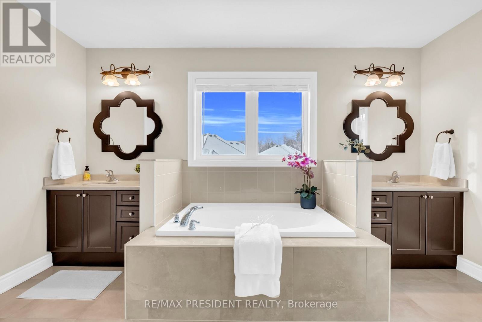 166 Elbern Markell Drive, Brampton, Ontario  L6X 2Z9 - Photo 28 - W12589096