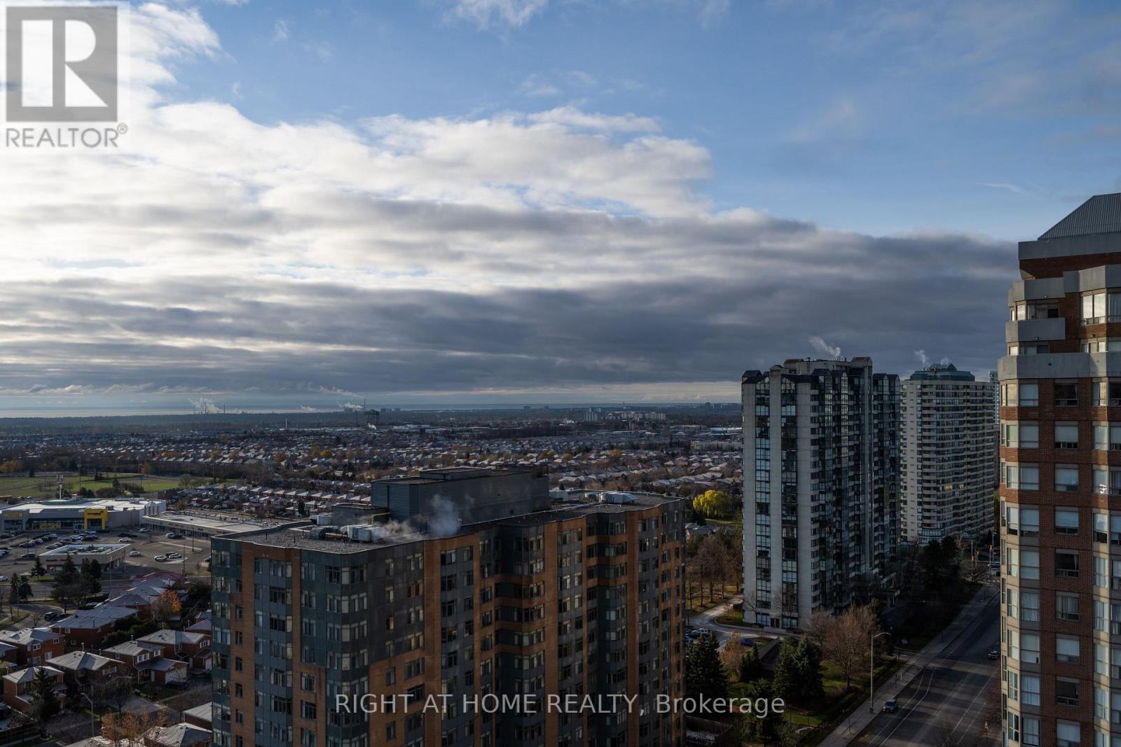 2116 - 3880 Duke Of York Boulevard, Mississauga, Ontario  L5B 4M7 - Photo 28 - W12589112