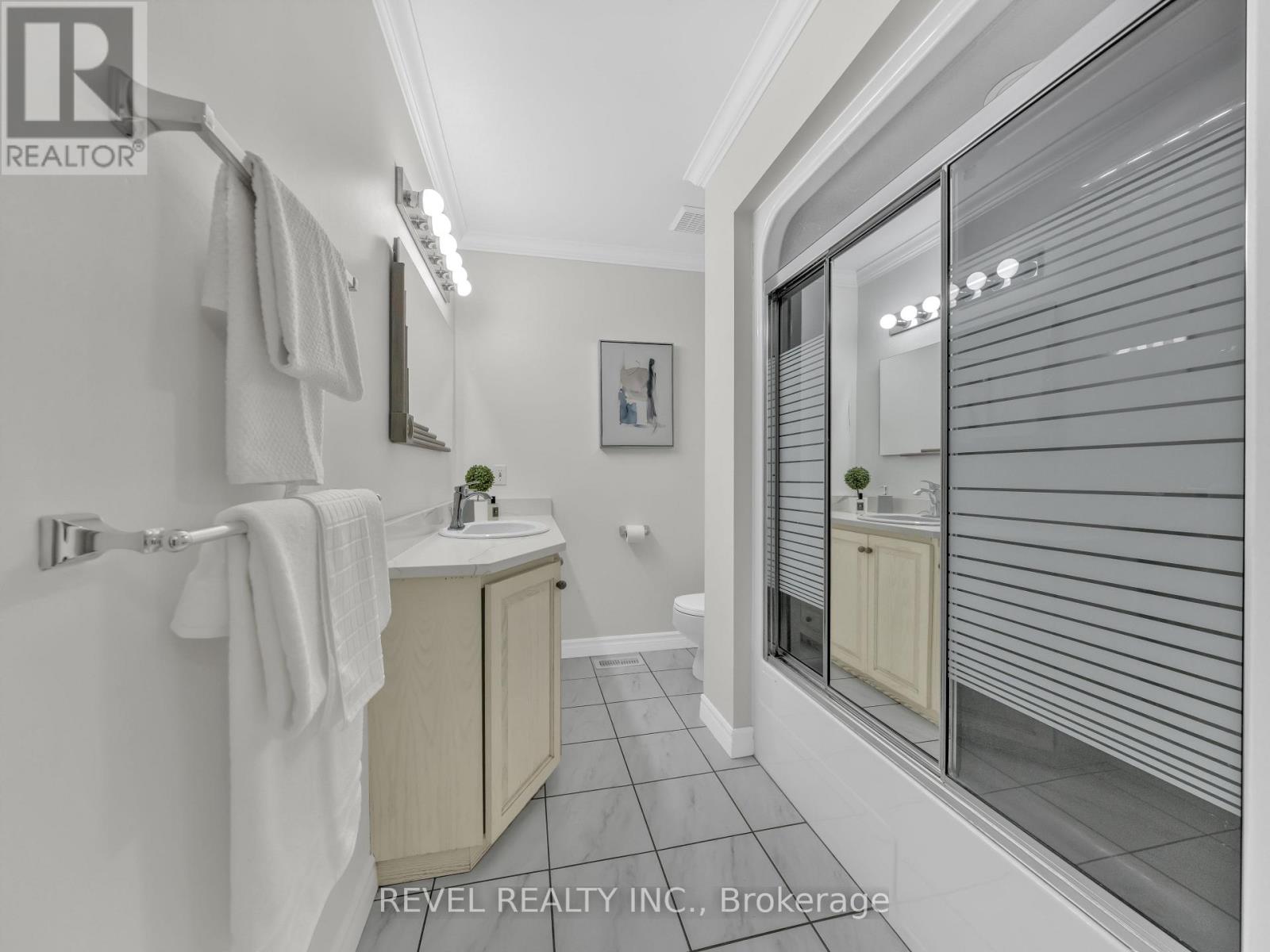 11 Cramar Crescent, Chatham-Kent, Ontario  N7M 6G3 - Photo 30 - X12589216