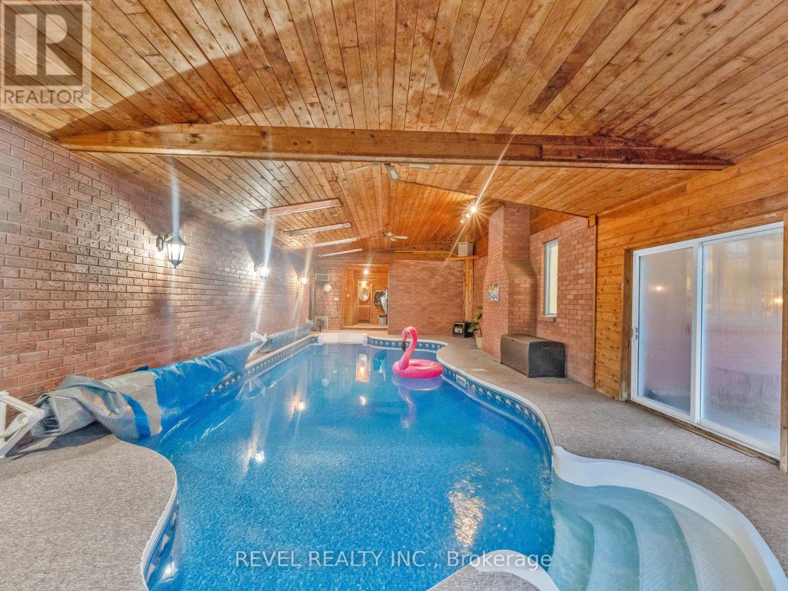 11 Cramar Crescent, Chatham-Kent, Ontario  N7M 6G3 - Photo 38 - X12589216