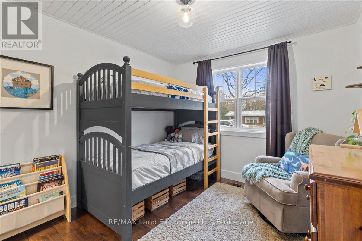 68 Grey Street N, Saugeen Shores, Ontario  N0H 2L0 - Photo 13 - X12589182