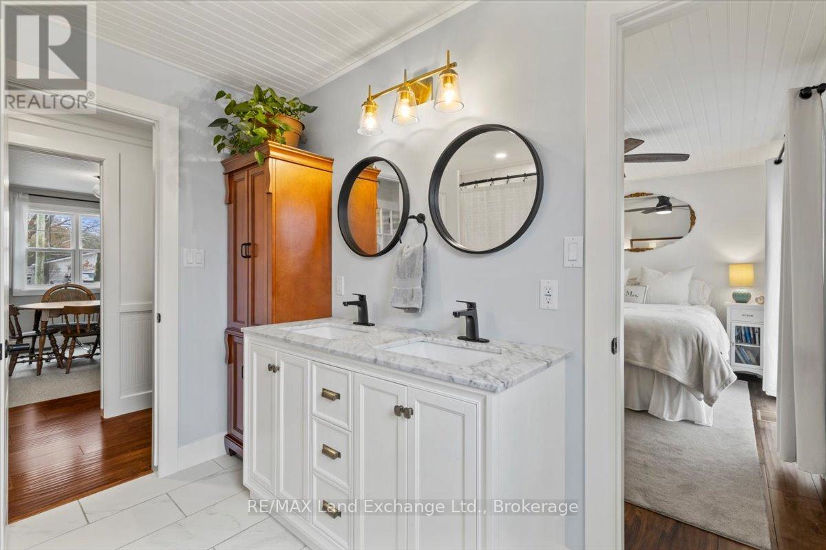 68 Grey Street N, Saugeen Shores, Ontario  N0H 2L0 - Photo 16 - X12589182