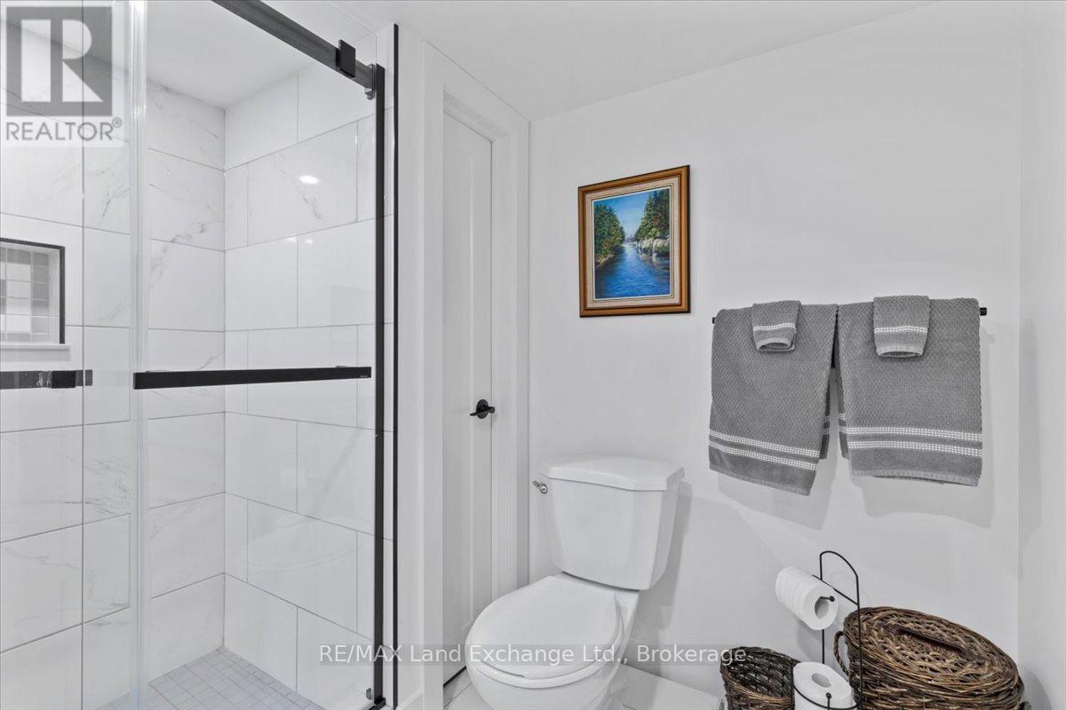 68 Grey Street N, Saugeen Shores, Ontario  N0H 2L0 - Photo 18 - X12589182