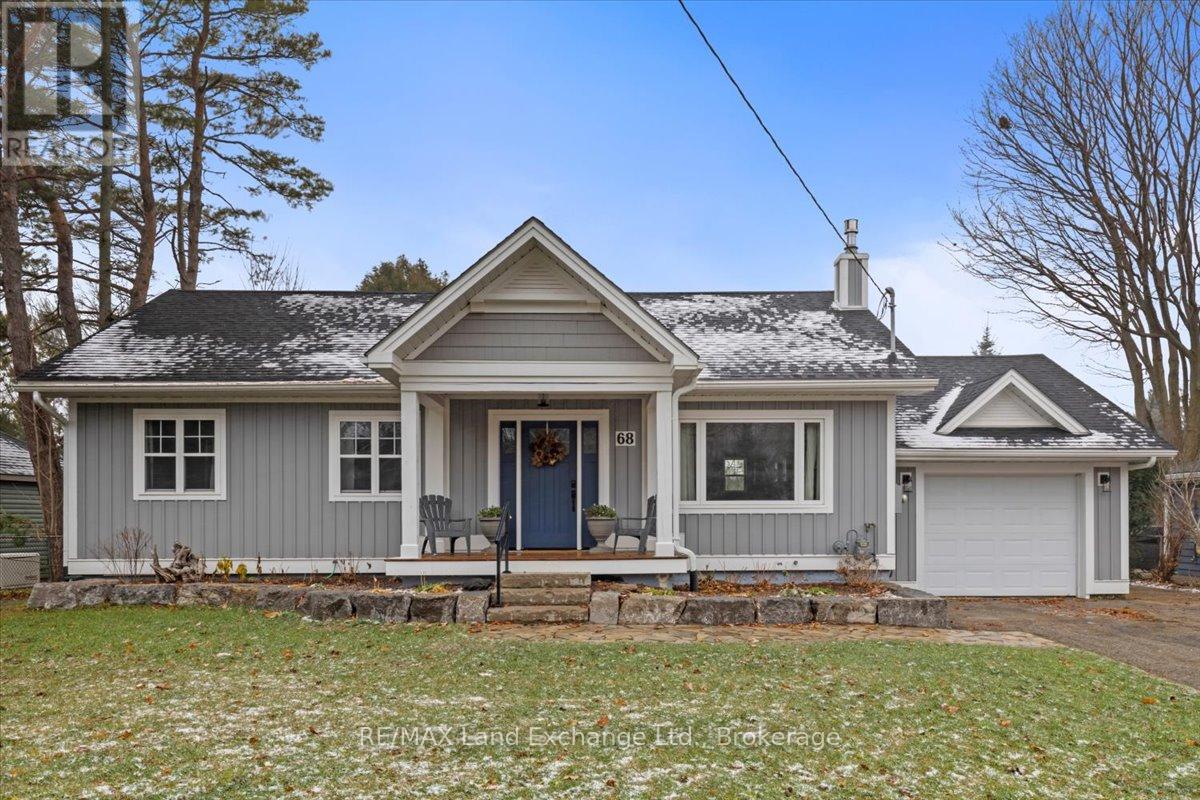 68 Grey Street N, Saugeen Shores, Ontario  N0H 2L0 - Photo 2 - X12589182