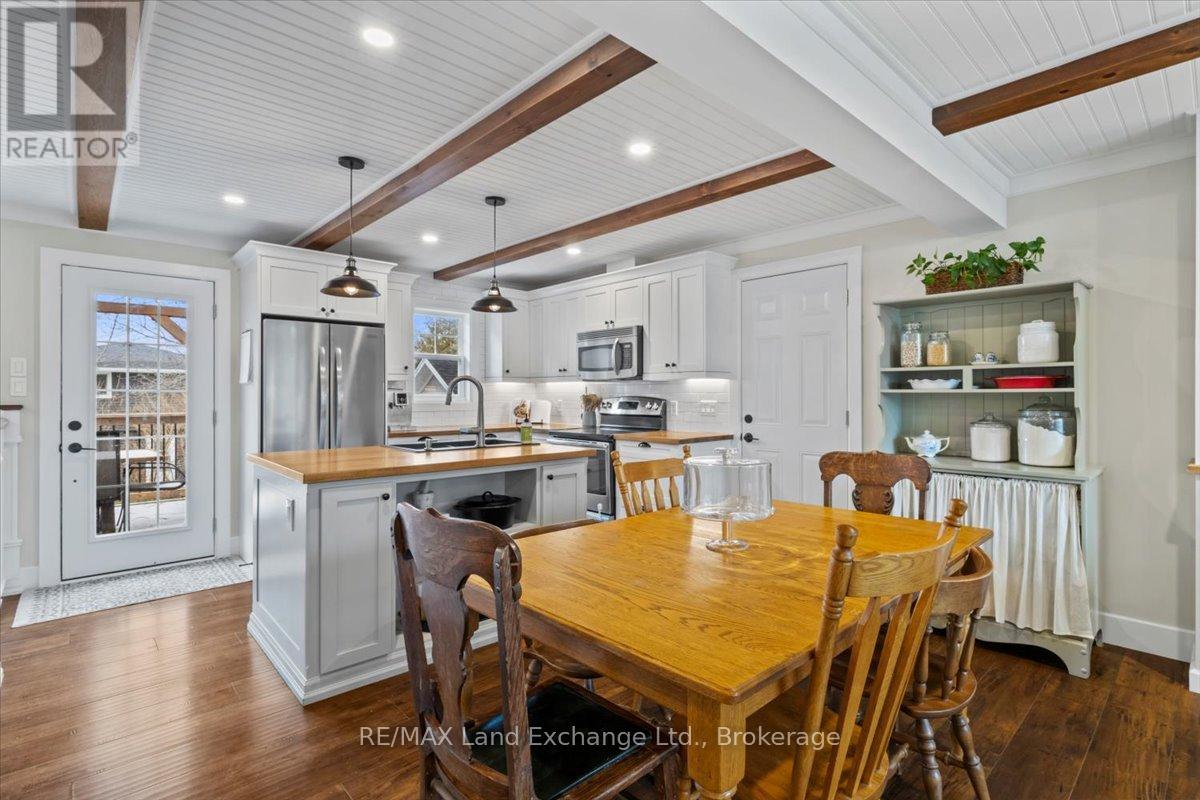 68 Grey Street N, Saugeen Shores, Ontario  N0H 2L0 - Photo 5 - X12589182