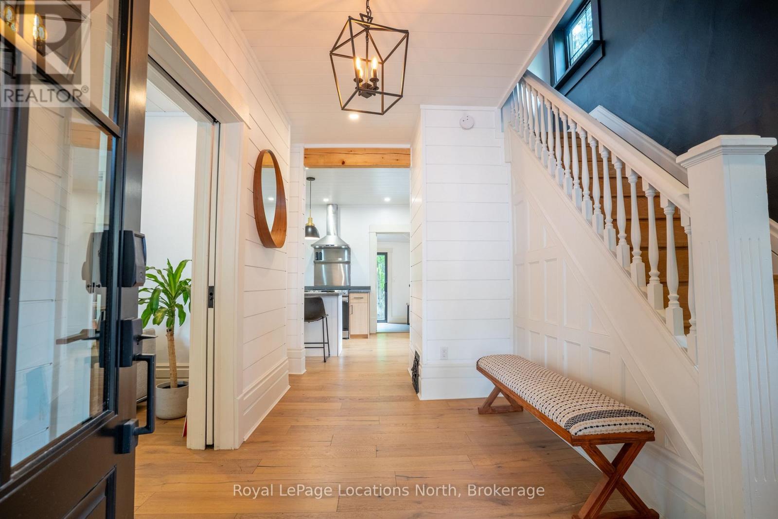 24 Marshall Street W, Meaford, Ontario  N4L 1E3 - Photo 2 - X12589204