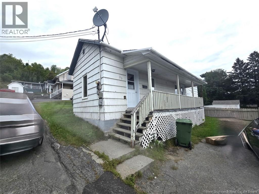 17-23 Rosario Street, Edmundston, New Brunswick  E3V 1M7 - Photo 16 - NB130720