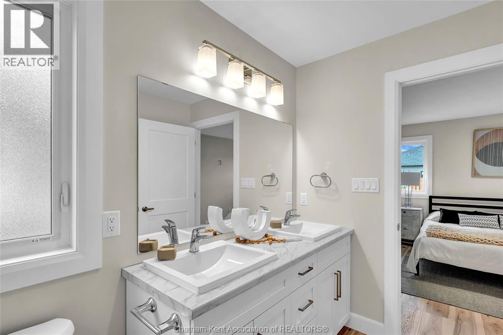 240 Ironwood Trail, Chatham, Ontario  N7M 0V6 - Photo 26 - 25030821