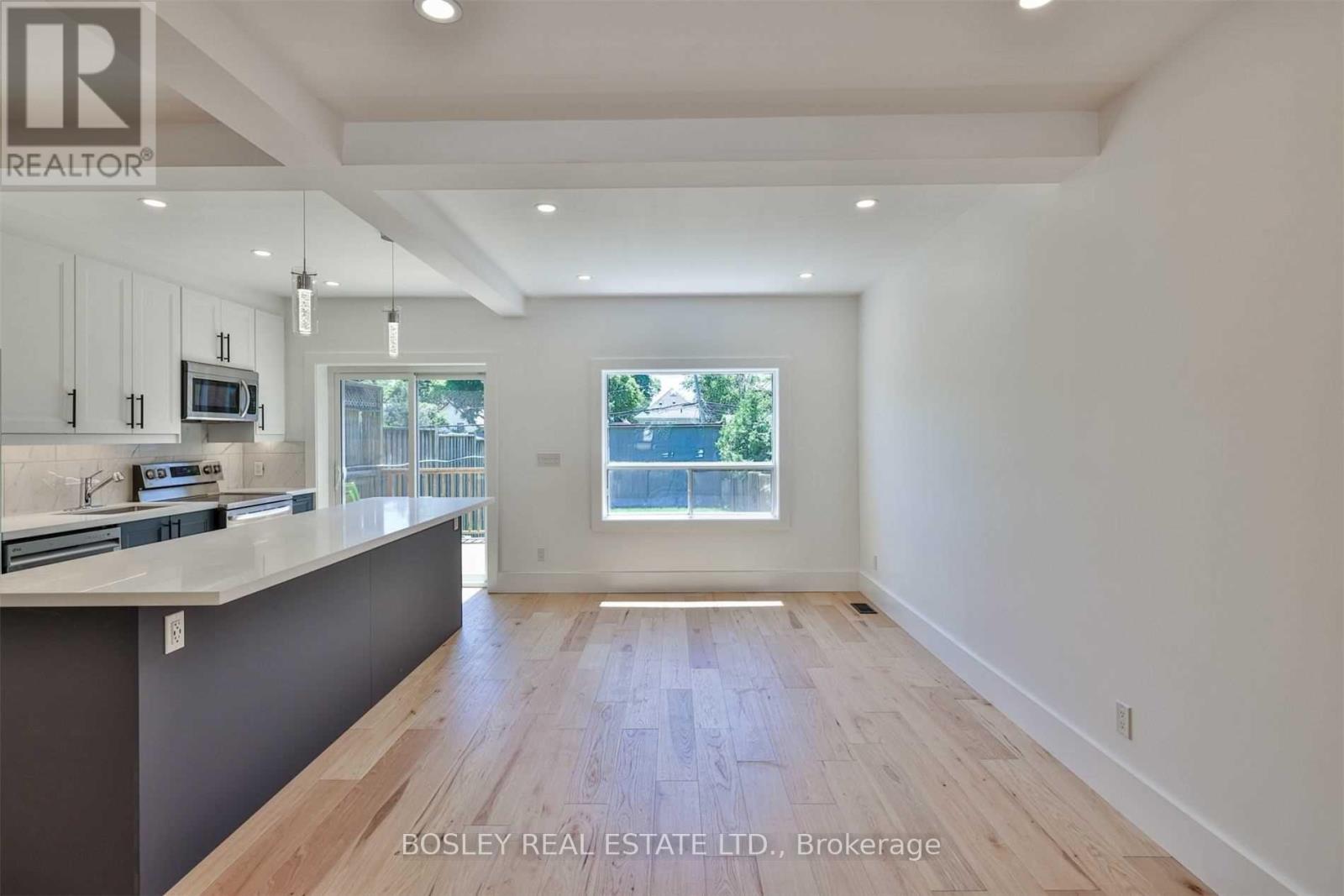 Upper - 283 Davisville Avenue, Toronto, Ontario  M4S 1H1 - Photo 15 - C12589202