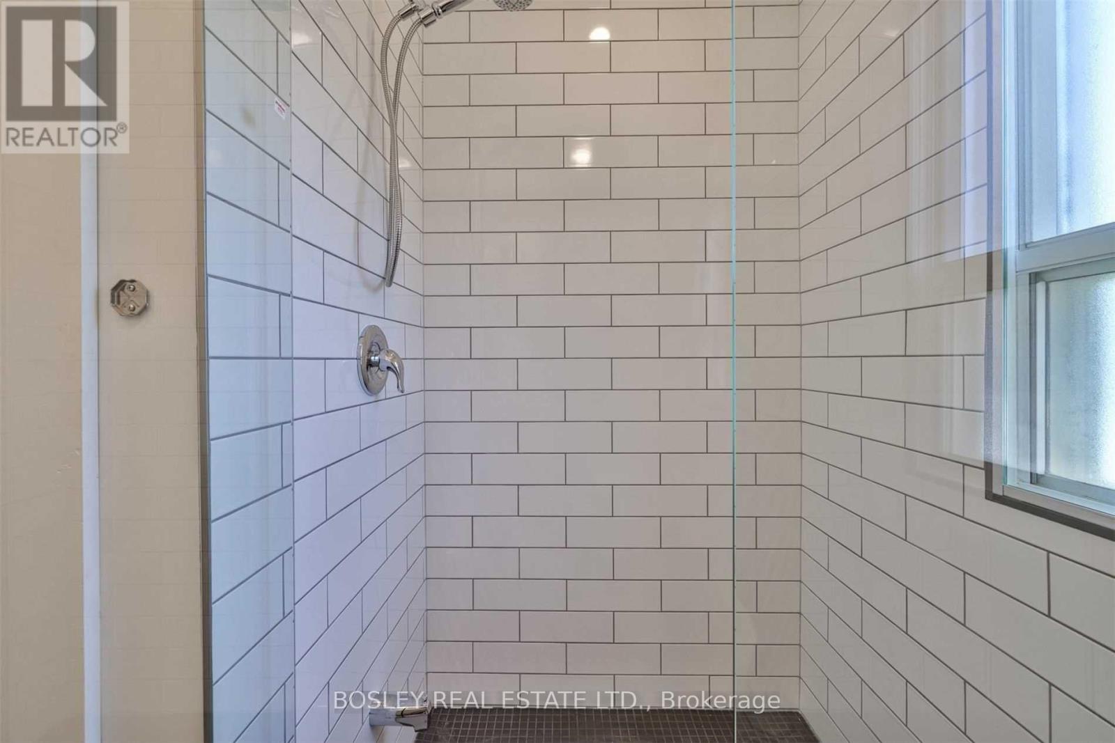 Upper - 283 Davisville Avenue, Toronto, Ontario  M4S 1H1 - Photo 32 - C12589202