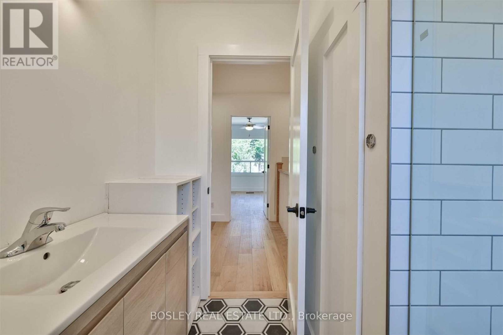 Upper - 283 Davisville Avenue, Toronto, Ontario  M4S 1H1 - Photo 33 - C12589202