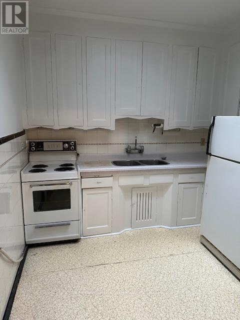 4 - 21 Castle Knock Road, Toronto (Lawrence Park South), Ontario  M5N 2J3 - Photo 8 - C12589212