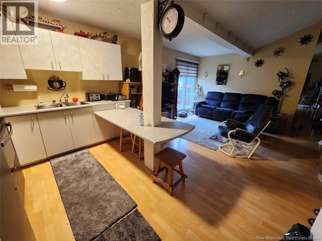 296 Victoria Street, Edmundston, New Brunswick  E3V 2H9 - Photo 9 - NB130719