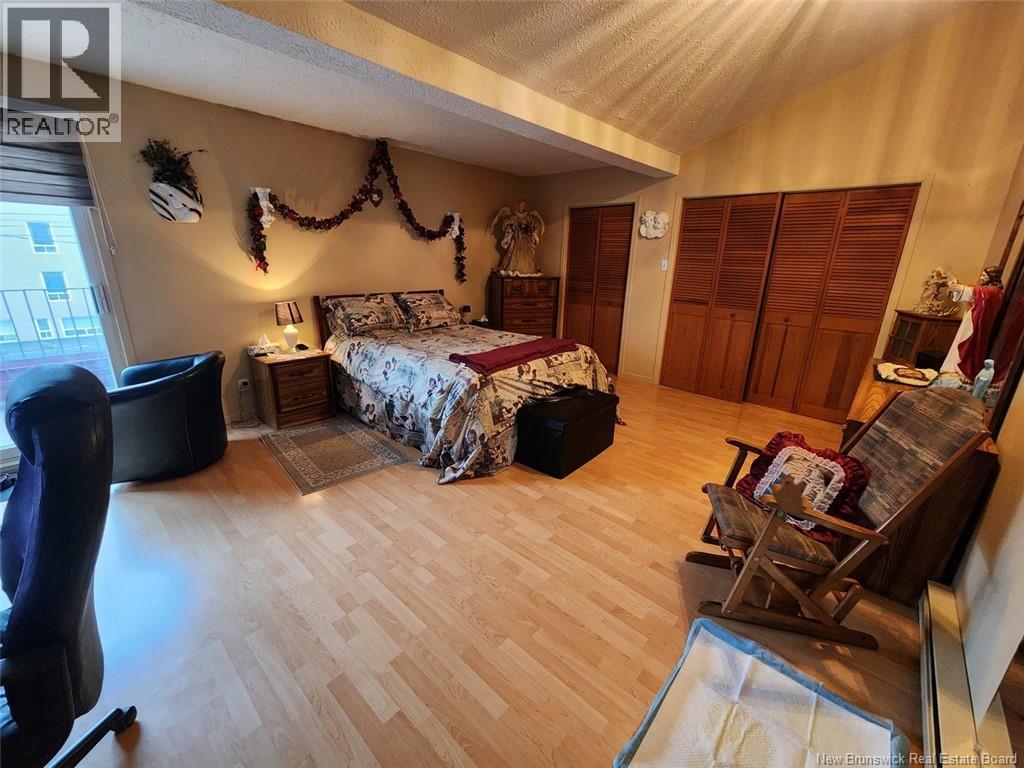 296 Victoria Street, Edmundston, New Brunswick  E3V 2H9 - Photo 2 - NB130719