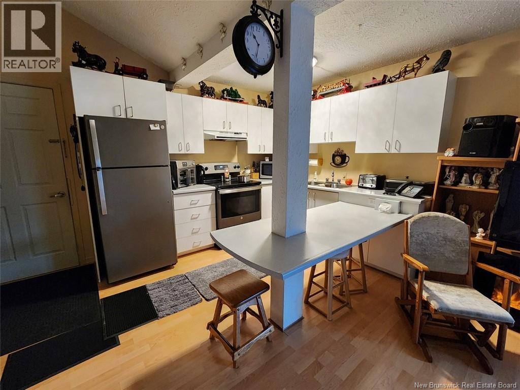 296 Victoria Street, Edmundston, New Brunswick  E3V 2H9 - Photo 8 - NB130719