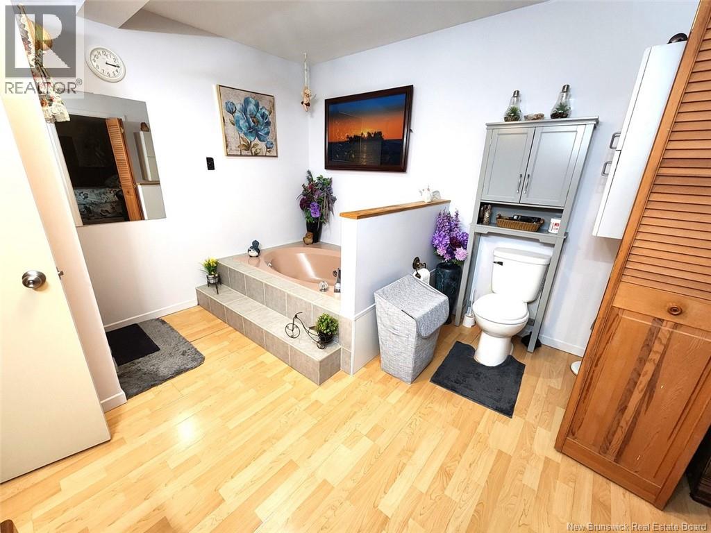 296 Victoria Street, Edmundston, New Brunswick  E3V 2H9 - Photo 4 - NB130719