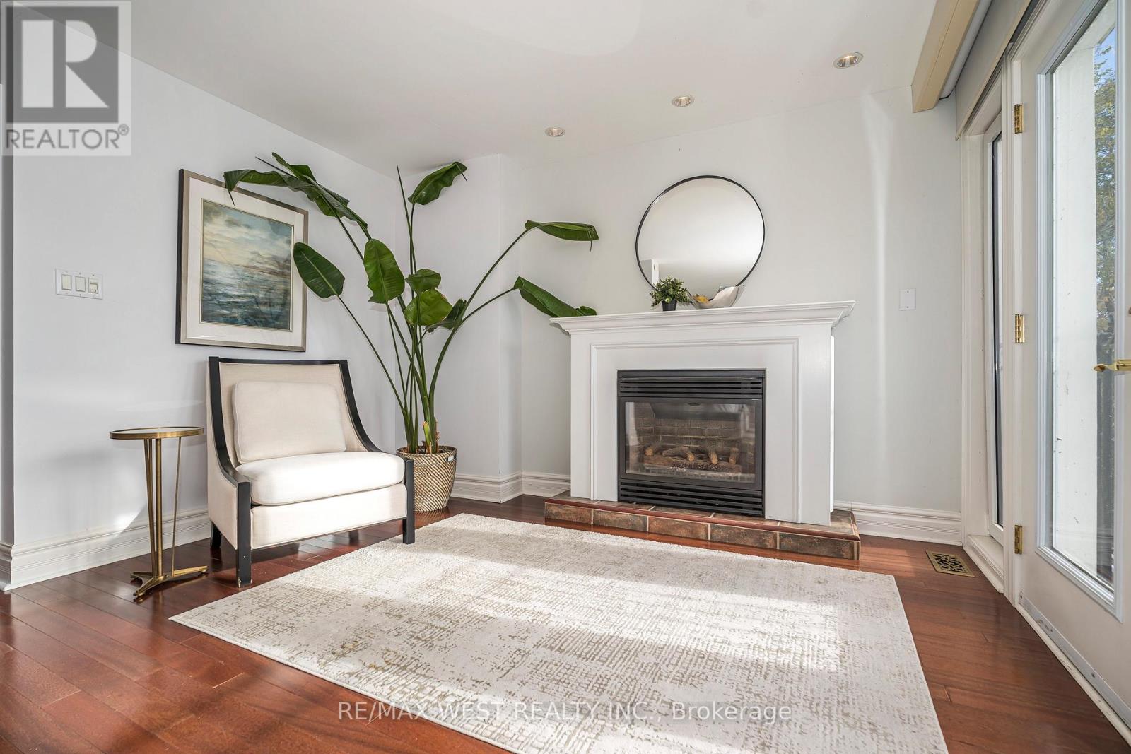 5 Eleventh Street, Toronto, Ontario  M8V 2G2 - Photo 26 - W12589206