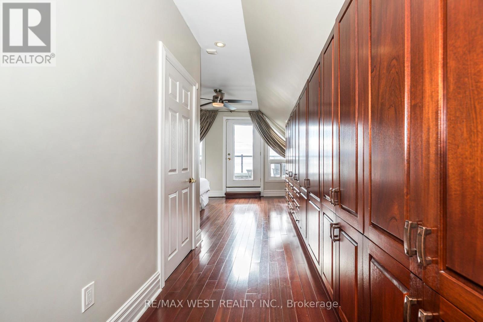 5 Eleventh Street, Toronto, Ontario  M8V 2G2 - Photo 36 - W12589206