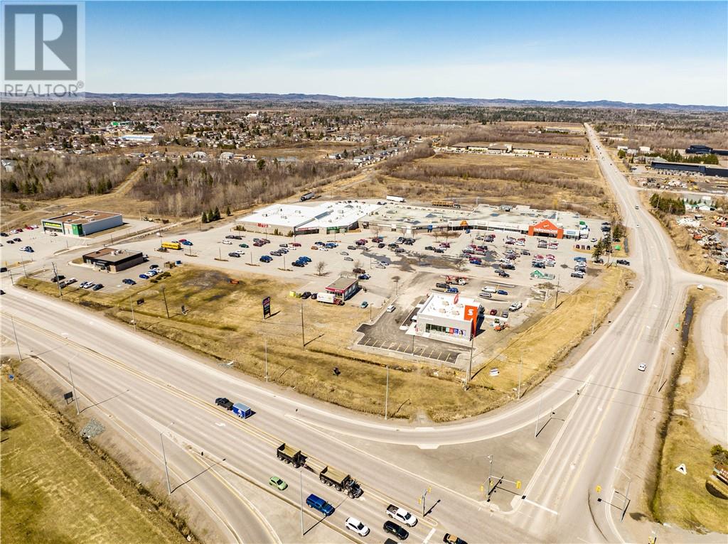 4764 Regional Road 15 Unit# Kiosk, Chelmsford, Ontario  P0M 1L0 - Photo 6 - 2125800