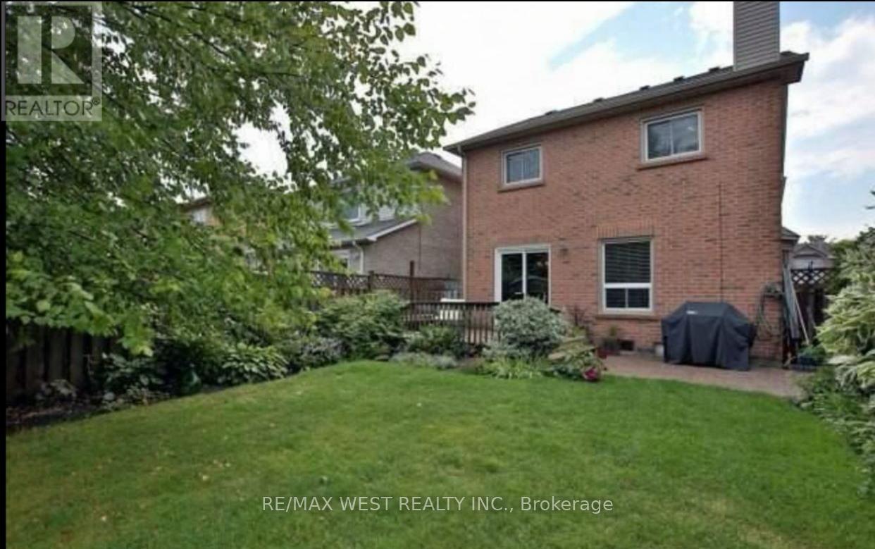 7147 Harding Crescent, Mississauga (Meadowvale), Ontario  L5N 5P5 - Photo 32 - W12465028