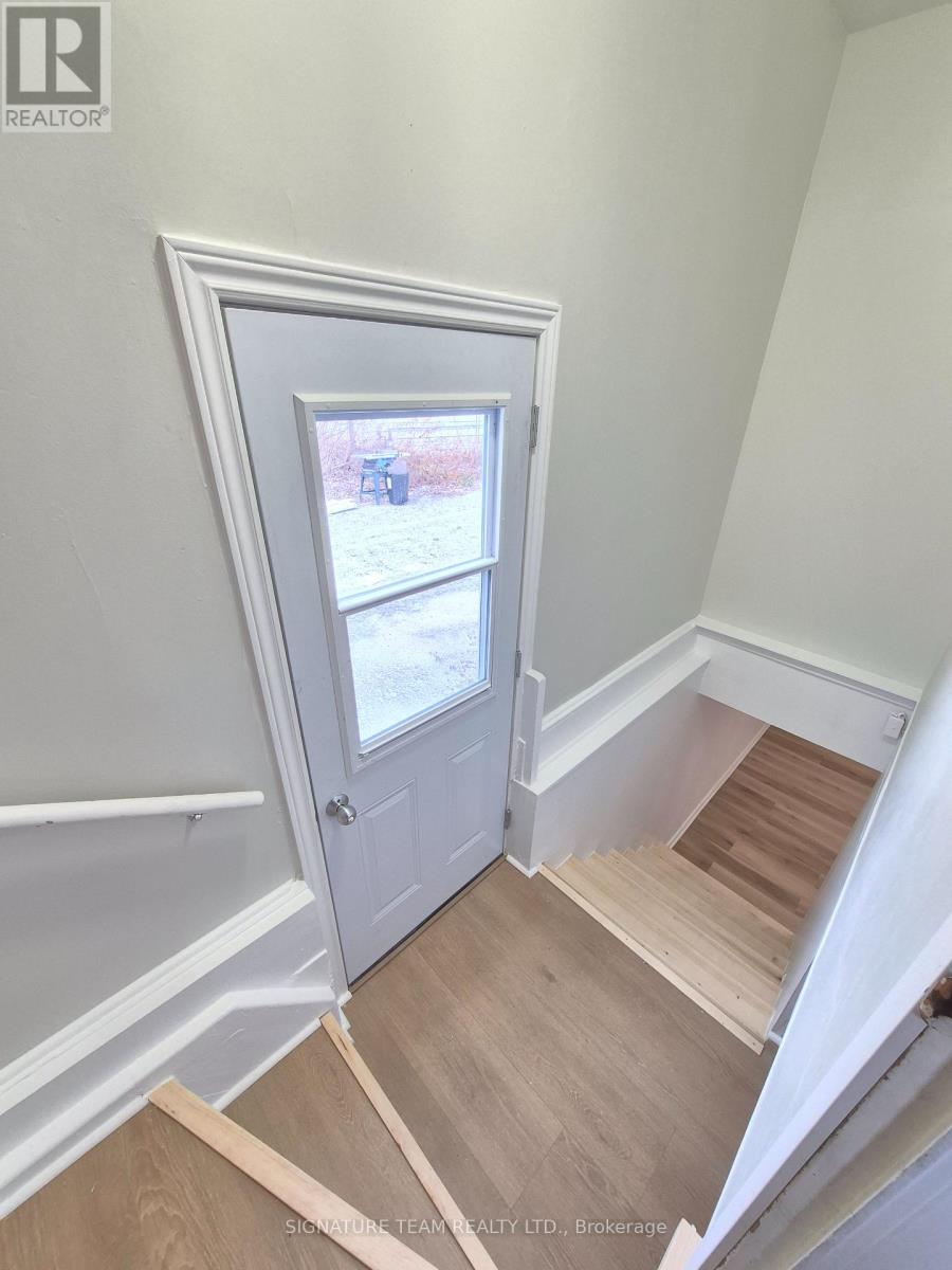 17 Vankessel Street, Whitewater Region, Ontario  K0J 1K0 - Photo 14 - X12589222