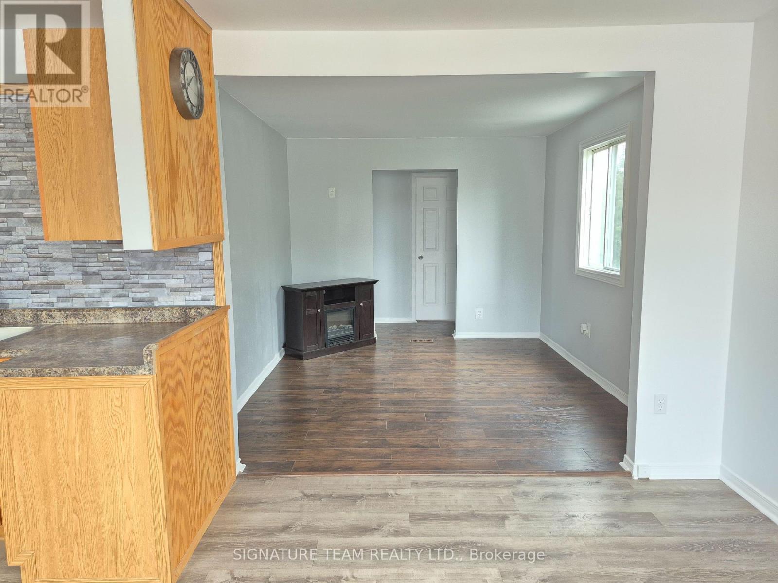 17 Vankessel Street, Whitewater Region, Ontario  K0J 1K0 - Photo 6 - X12589222