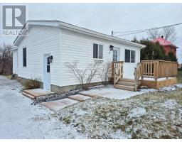 17 VANKESSEL STREET, Whitewater Region, Ontario