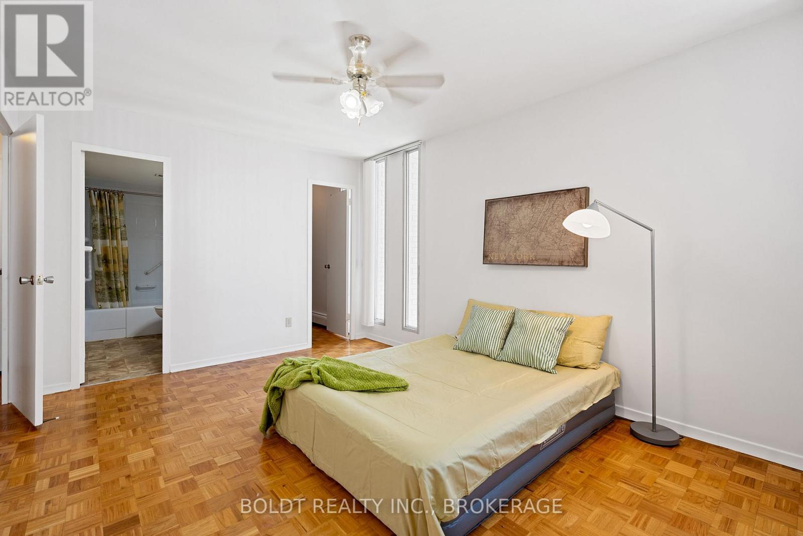 1008 - 35 Towering Heights Boulevard, St. Catharines (Glendale/glenridge), Ontario  L2T 3G8 - Photo 27 - X12589220