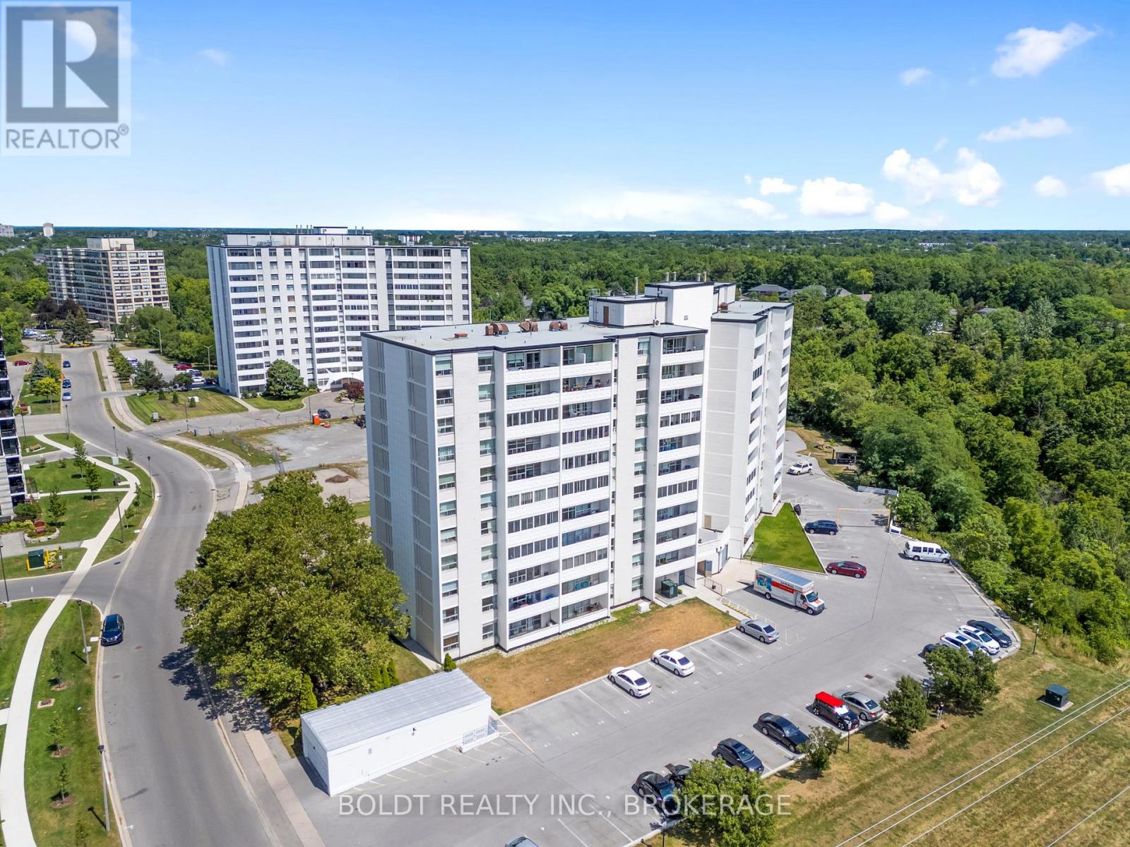 1008 - 35 Towering Heights Boulevard, St. Catharines (Glendale/glenridge), Ontario  L2T 3G8 - Photo 4 - X12589220
