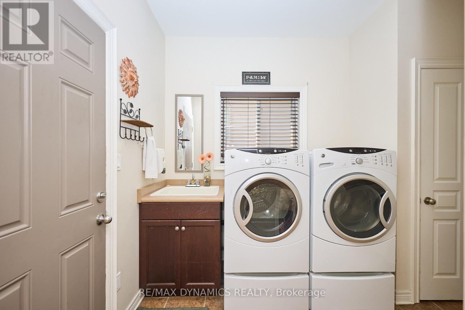 6831 St Michael Avenue, Niagara Falls, Ontario L2H 0A2 - Photo 18 - X12589234