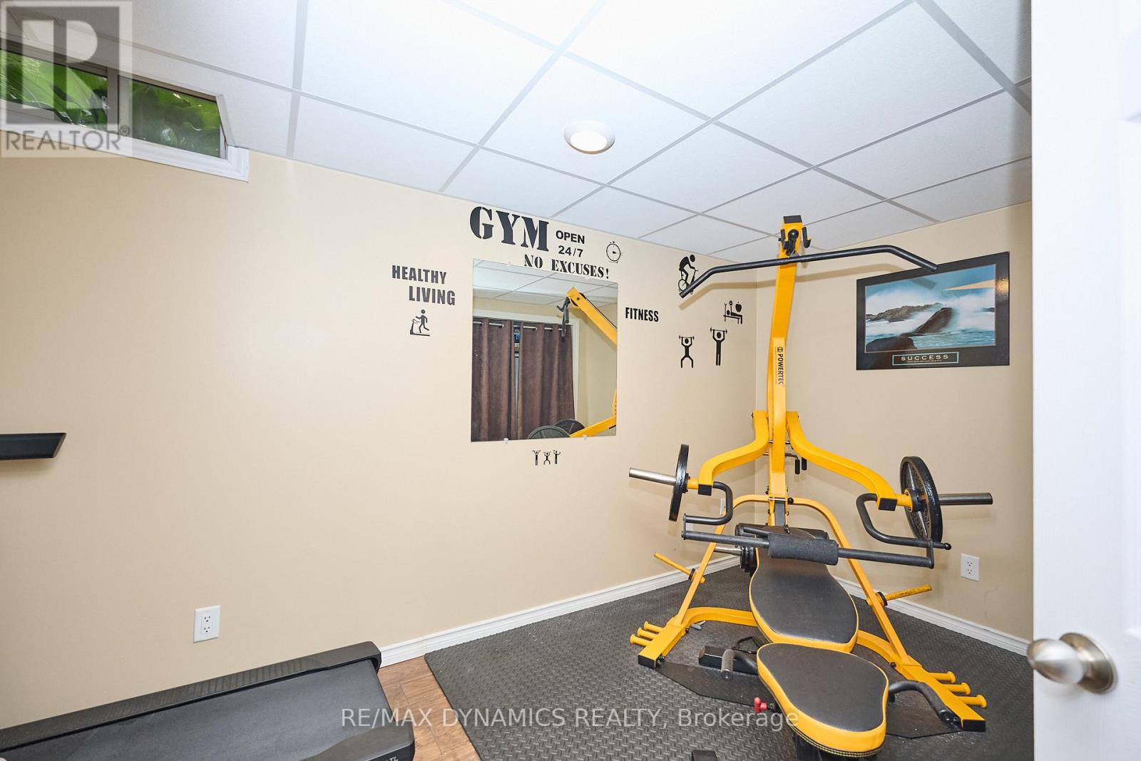 6831 St Michael Avenue, Niagara Falls, Ontario L2H 0A2 - Photo 36 - X12589234