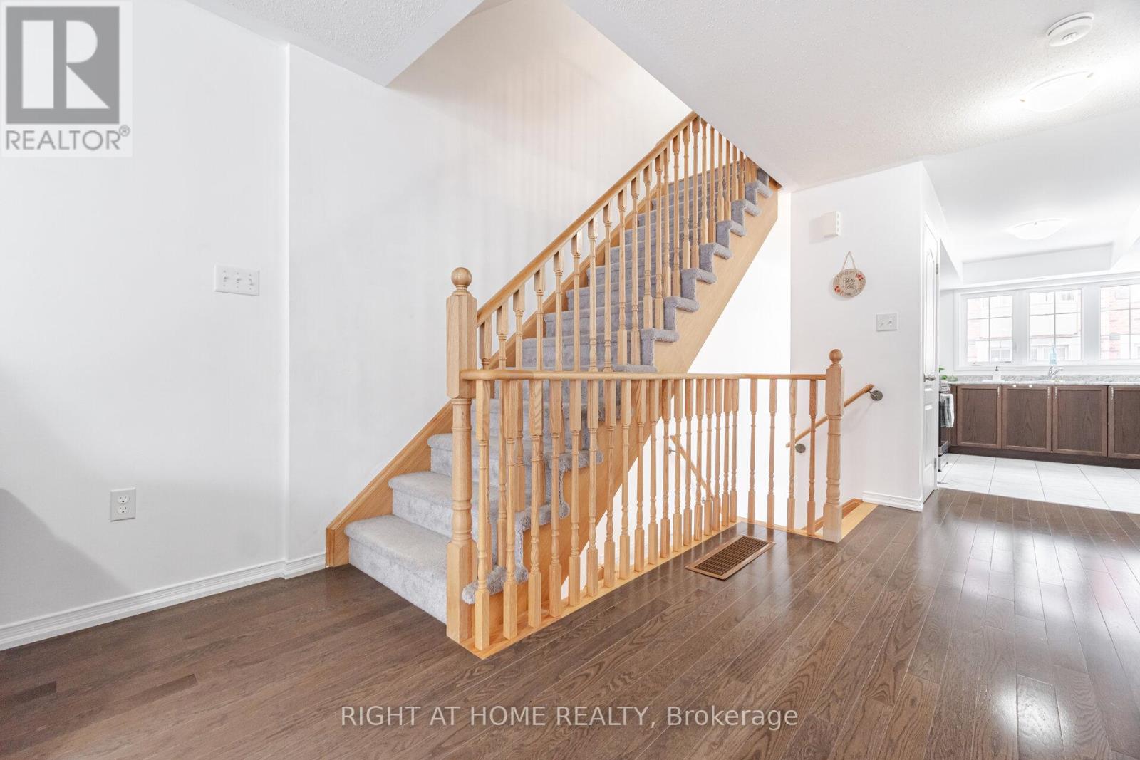 397 - 45 Icy Note Path, Oshawa, Ontario  L1L 0L1 - Photo 21 - E12589236