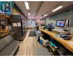 6 - 235 BAYLY STREET W