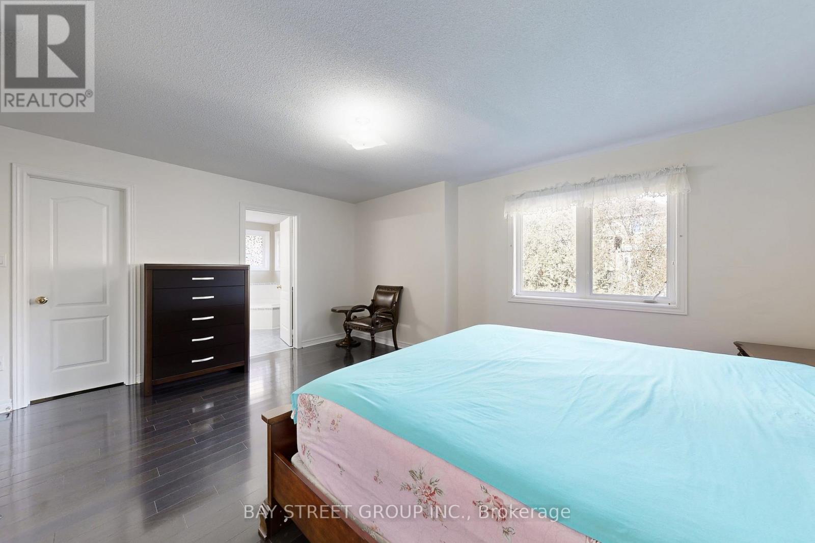 103 Colesbrook Road, Richmond Hill, Ontario  L4S 2G3 - Photo 21 - N12589238