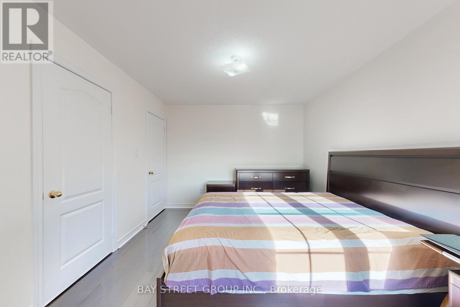 103 Colesbrook Road, Richmond Hill, Ontario  L4S 2G3 - Photo 25 - N12589238