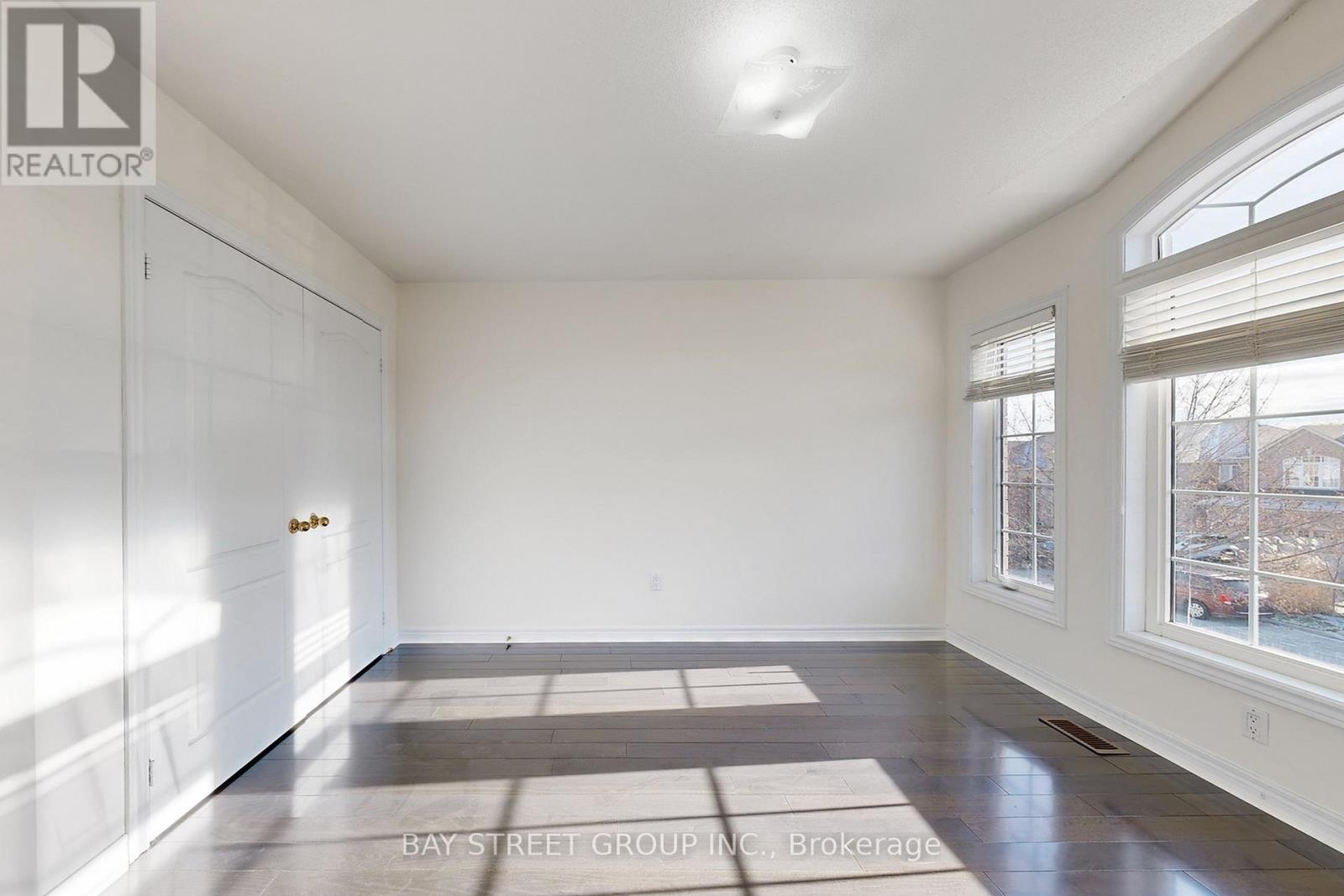 103 Colesbrook Road, Richmond Hill, Ontario  L4S 2G3 - Photo 27 - N12589238