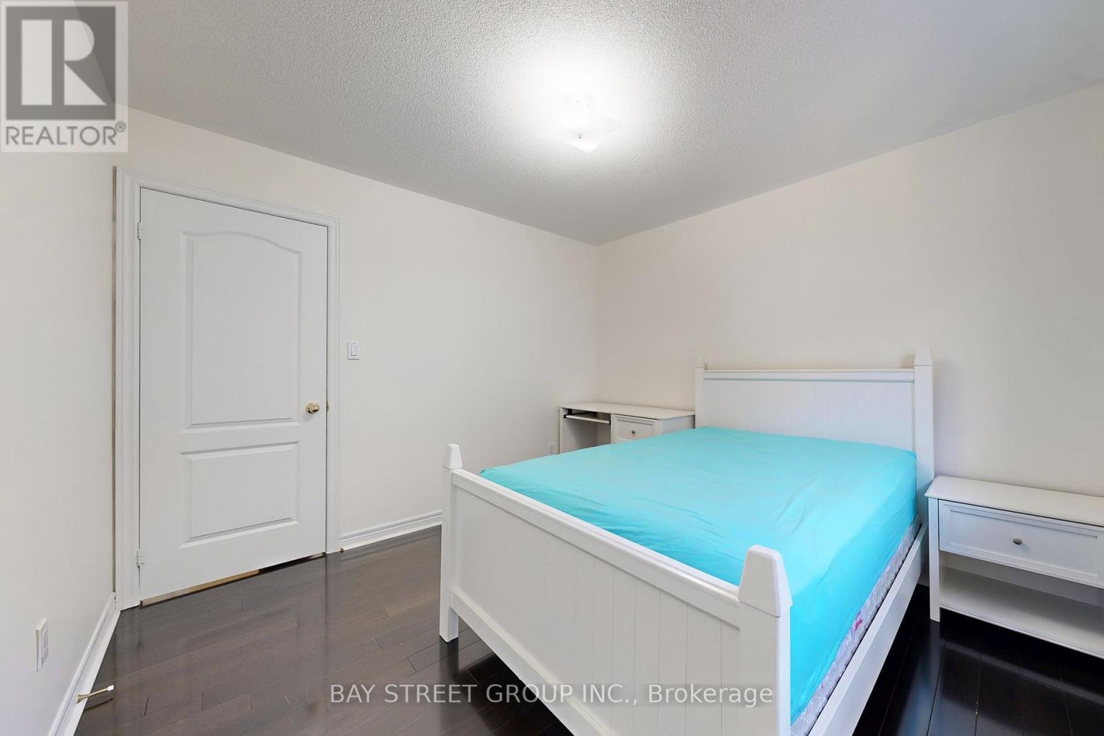 103 Colesbrook Road, Richmond Hill, Ontario  L4S 2G3 - Photo 29 - N12589238