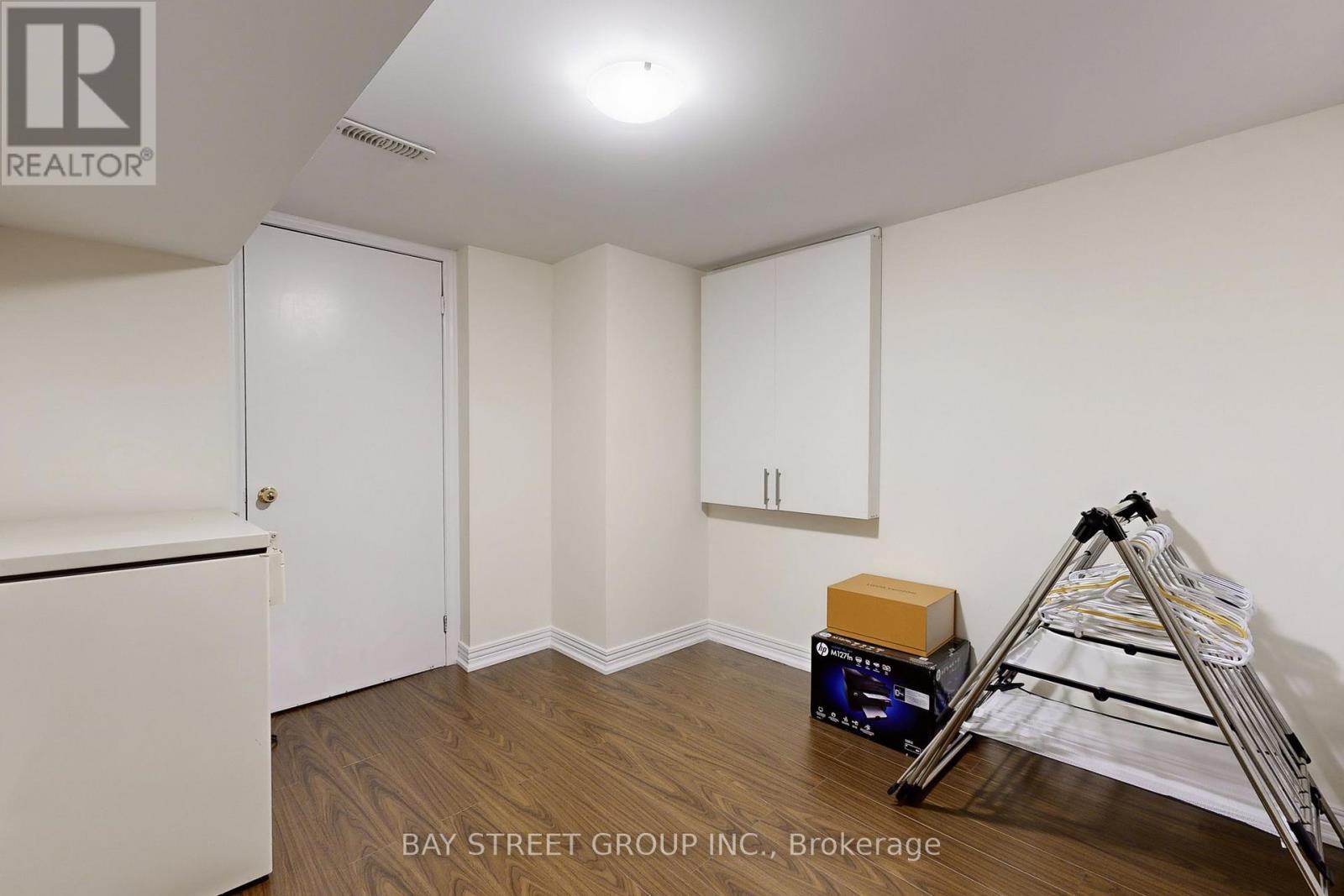 103 Colesbrook Road, Richmond Hill, Ontario  L4S 2G3 - Photo 36 - N12589238